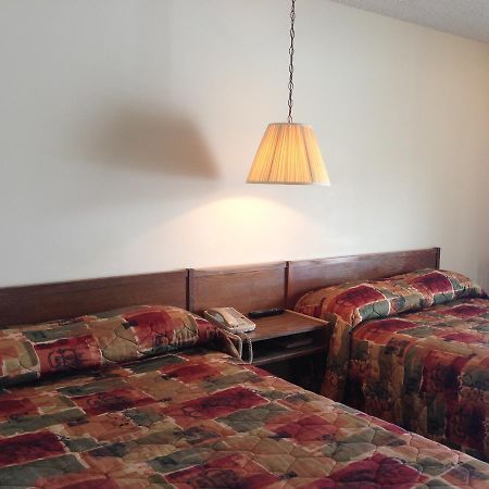 High River Motor Motel Екстериор снимка