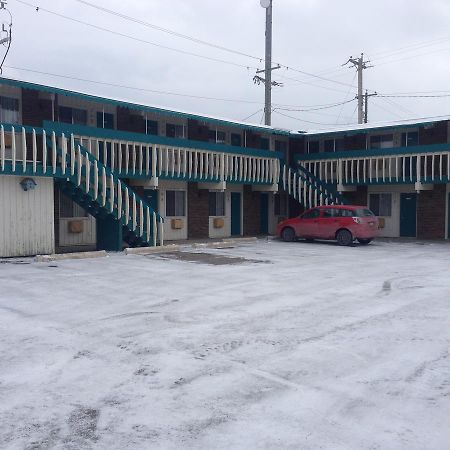 High River Motor Motel Екстериор снимка