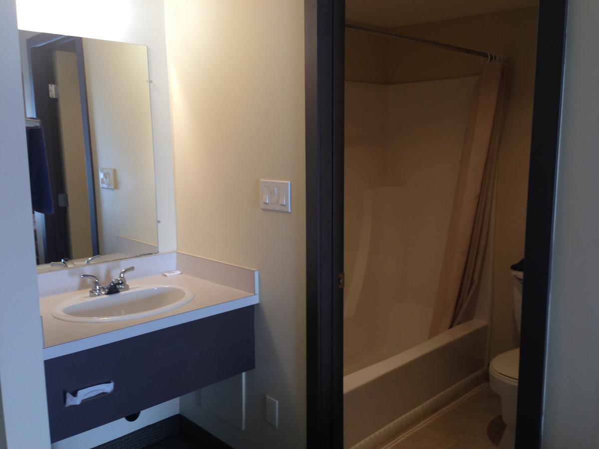 High River Motor Motel Екстериор снимка